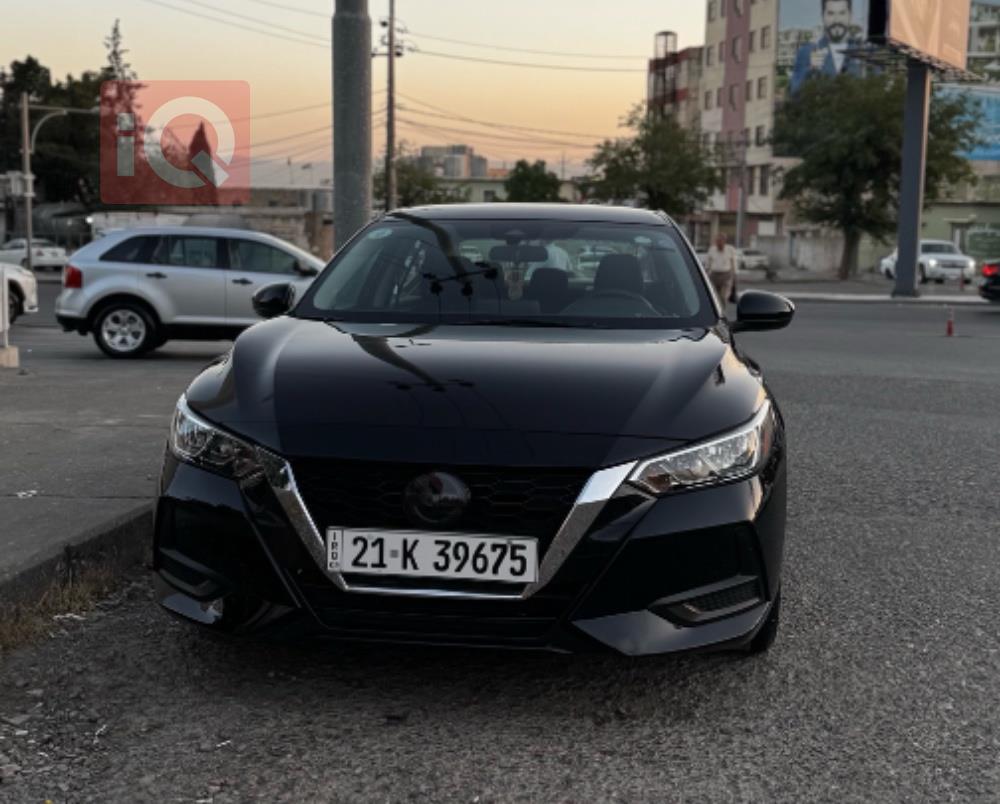 نیسان سێنترا